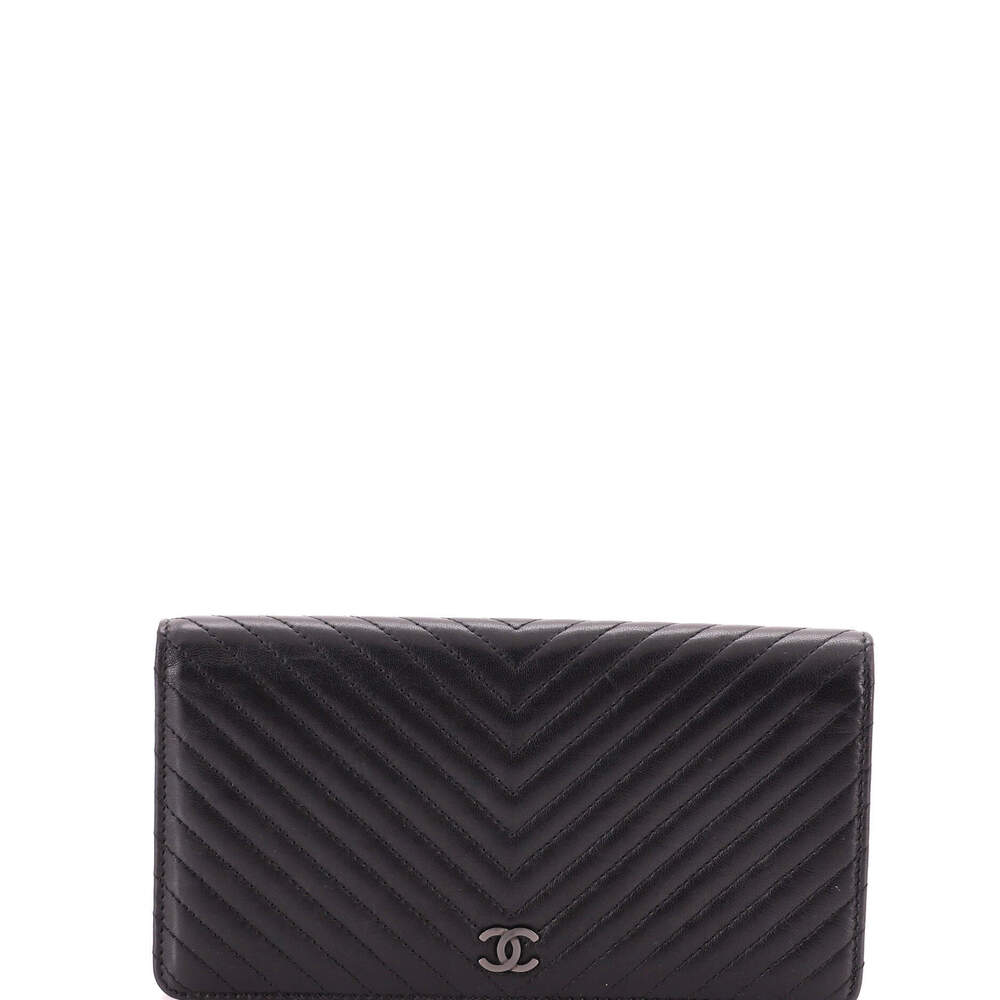 Chanel So L-Yen Wallet